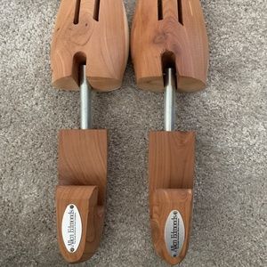 Allen Edmonds Full Toe Cedar Shoe Trees (Pair) Size Medium